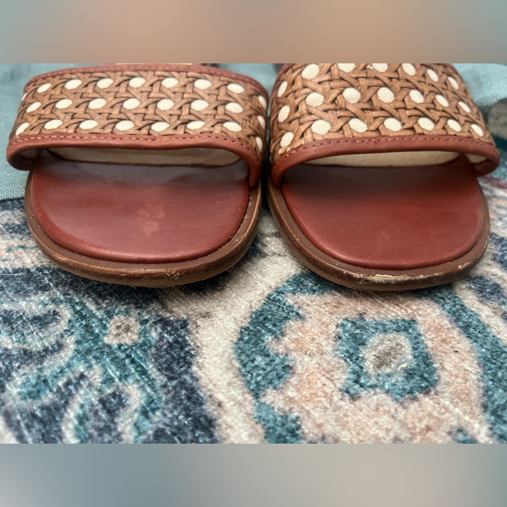 Jack Rogers - Merrain Slide Flat Sandal - Size 7 - Picture 6 of 6